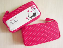 多功能帆布筆袋 日韓街頭小景的設計美學與實用收納